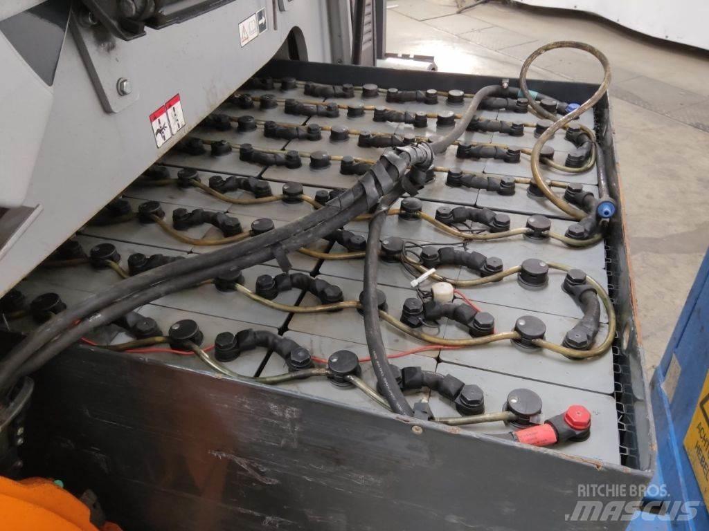 Still RX60-50/600 شاحنات ذات رافعات شوكية تعمل بالكهرباء