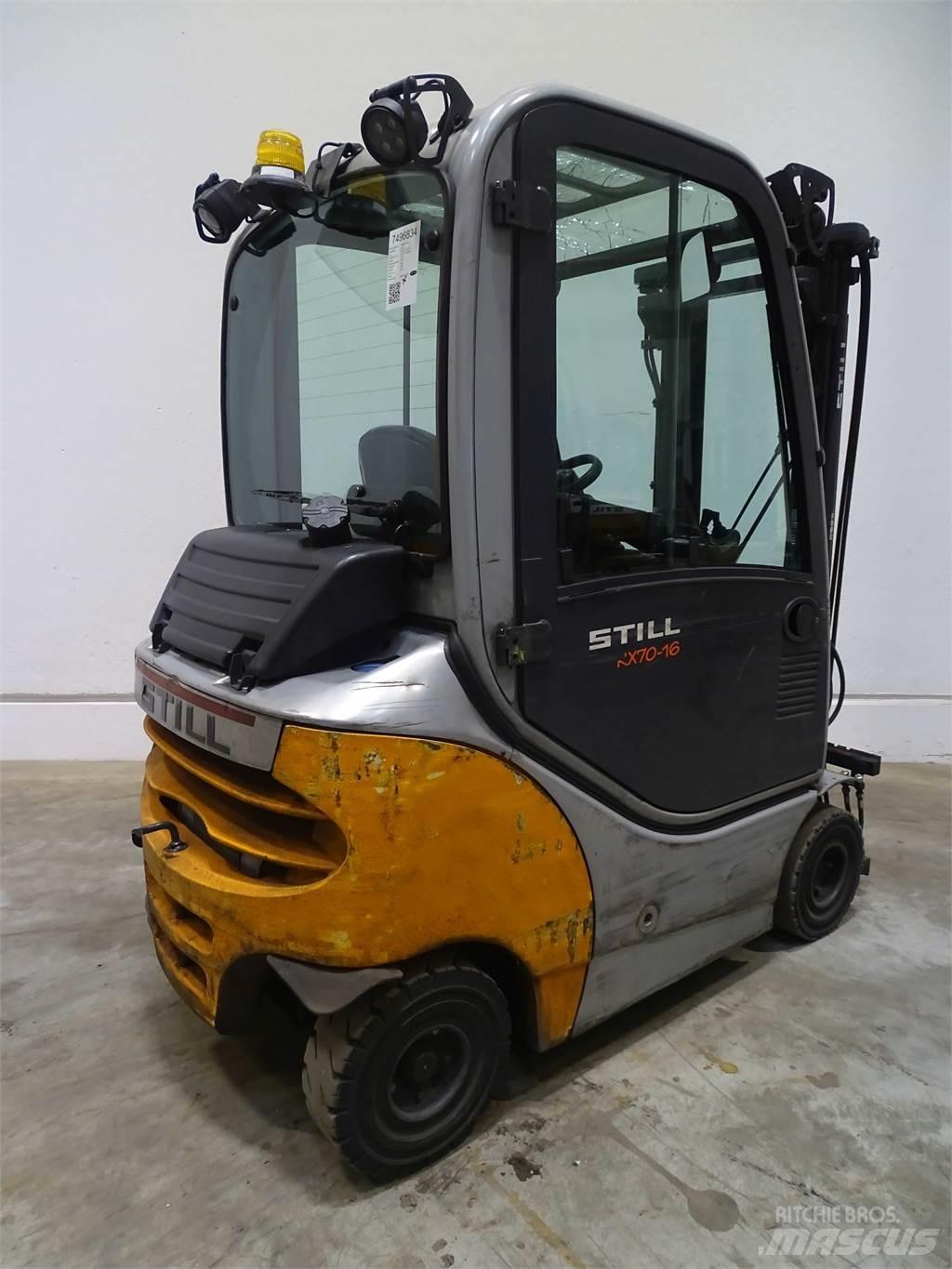 Still RX70-16 شاحنات الديزل