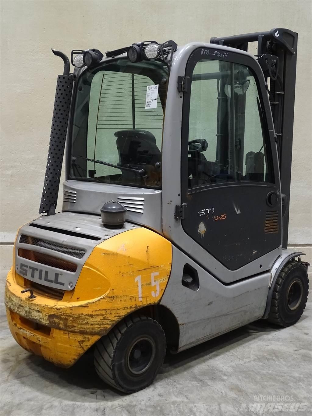 Still RX70-25 شاحنات الديزل