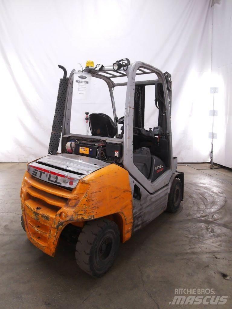 Still RX70-30 شاحنات الديزل