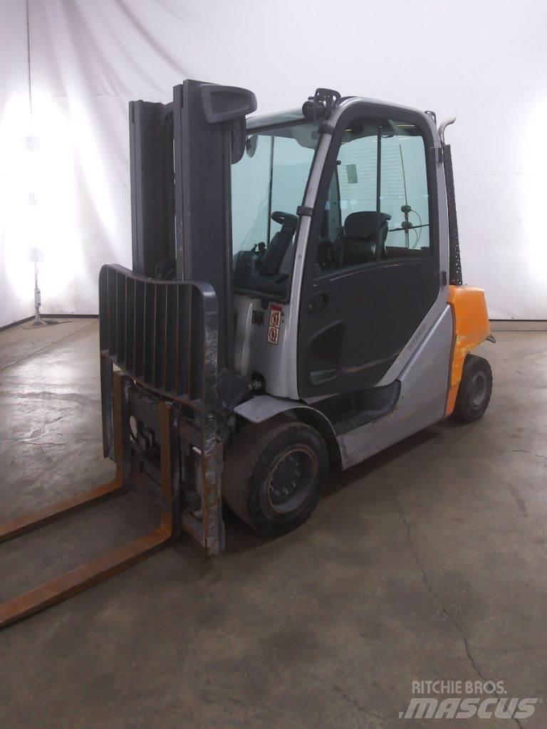 Still RX70-30 شاحنات الديزل