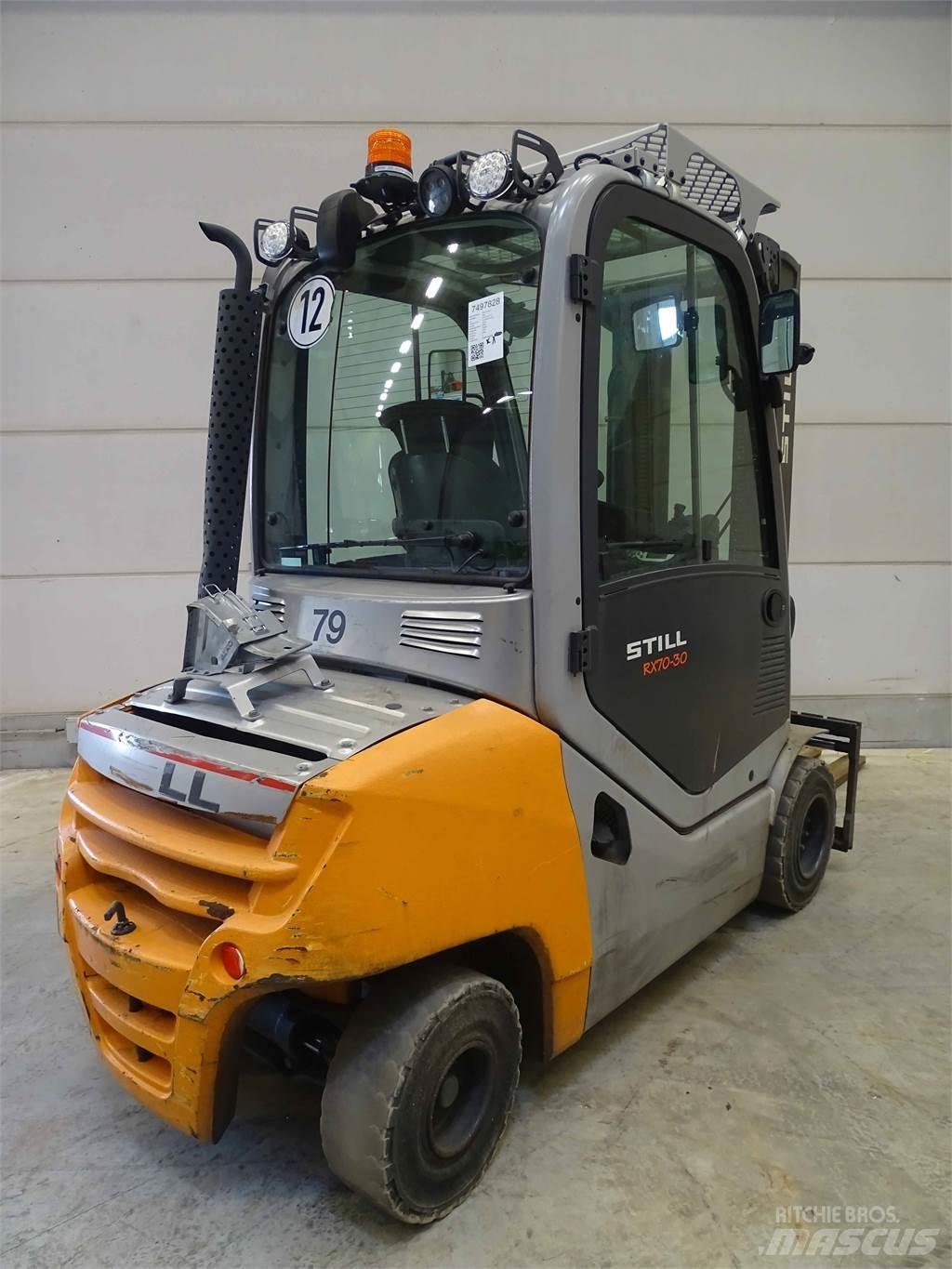 Still RX70-30 شاحنات الديزل
