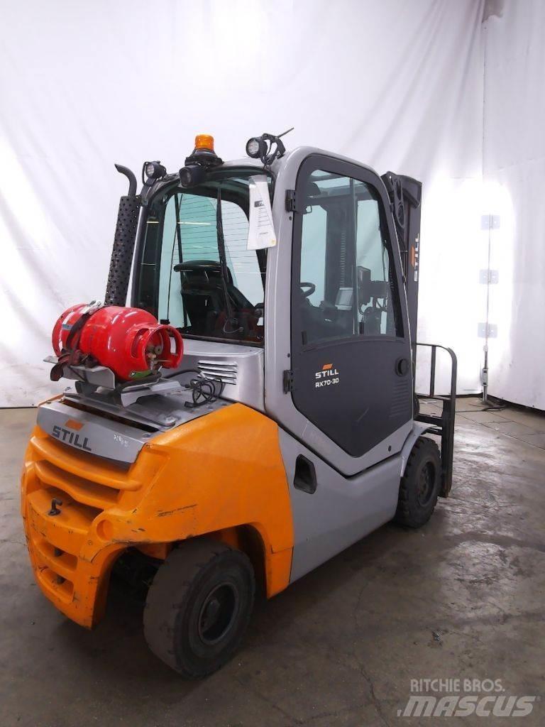 Still RX70-30T شاحنات LPG