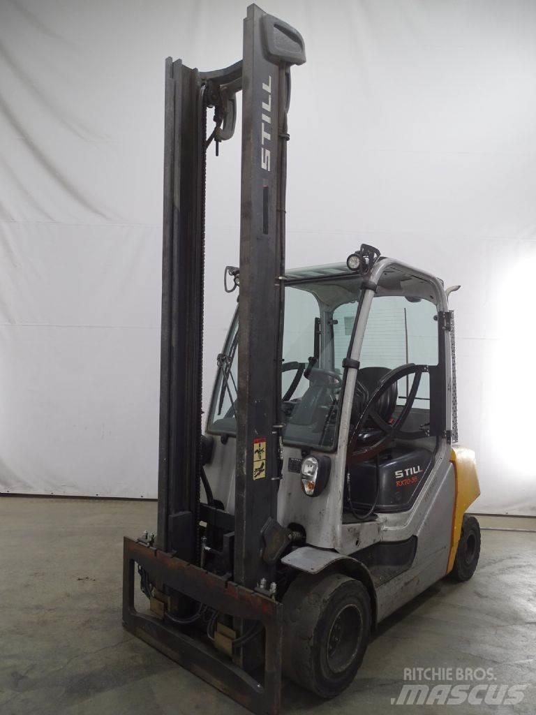 Still RX70-35 شاحنات الديزل