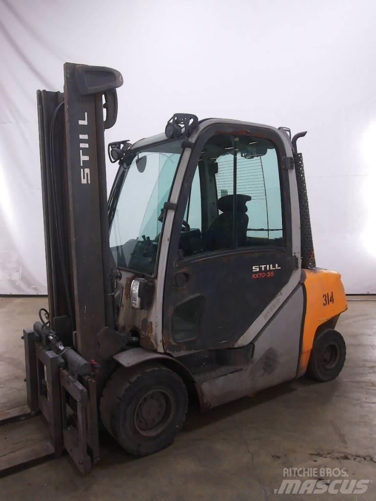 Still RX70-35 شاحنات الديزل