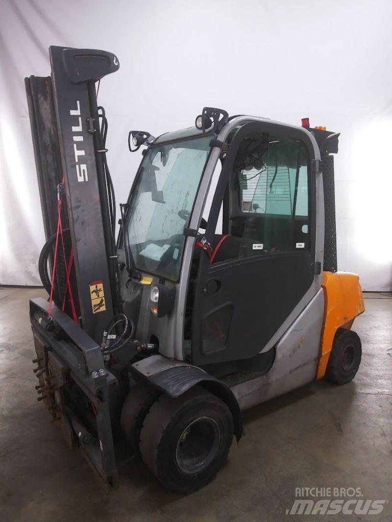 Still RX70-35 شاحنات الديزل
