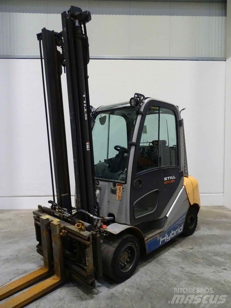 Still RX70-35H شاحنات الديزل