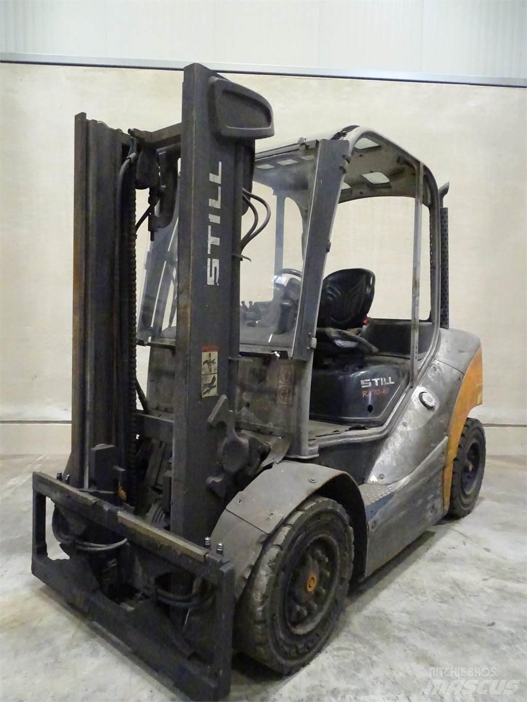 Still RX70-40 شاحنات الديزل