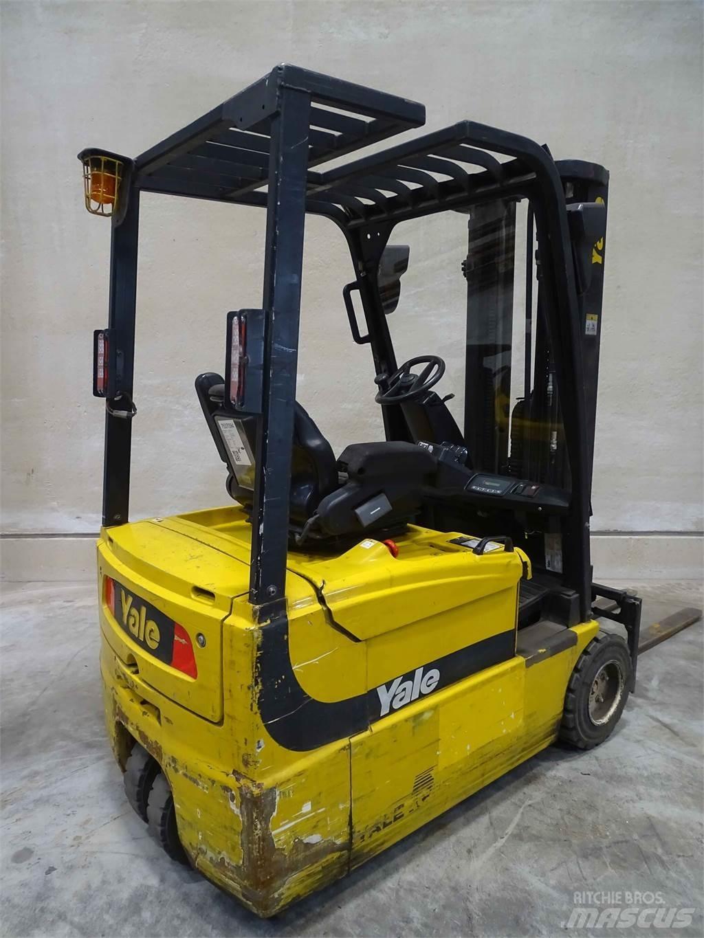 Yale ERP20ATF شاحنات ذات رافعات شوكية تعمل بالكهرباء