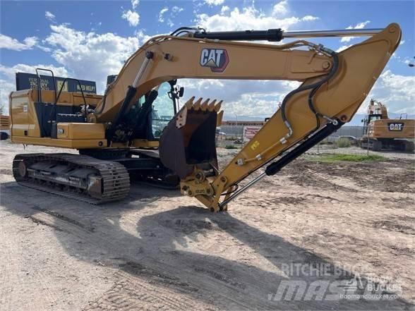 CAT 320 حفارات زحافة