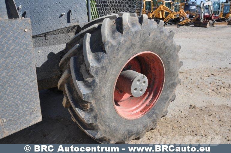 CLAAS Axion 870 الجرارات