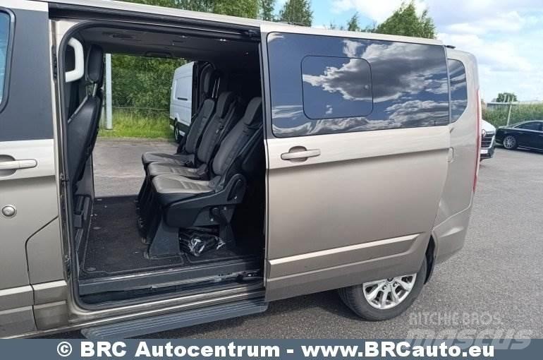 Ford Tourneo Custom حافلة صغيرة