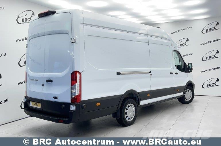 Ford Transit هيكل صندوقي