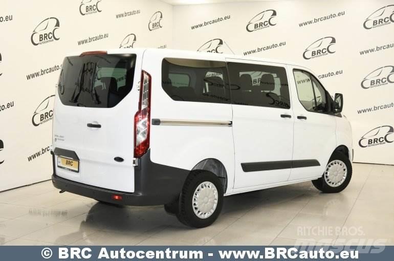 Ford Transit Custom حافلة صغيرة