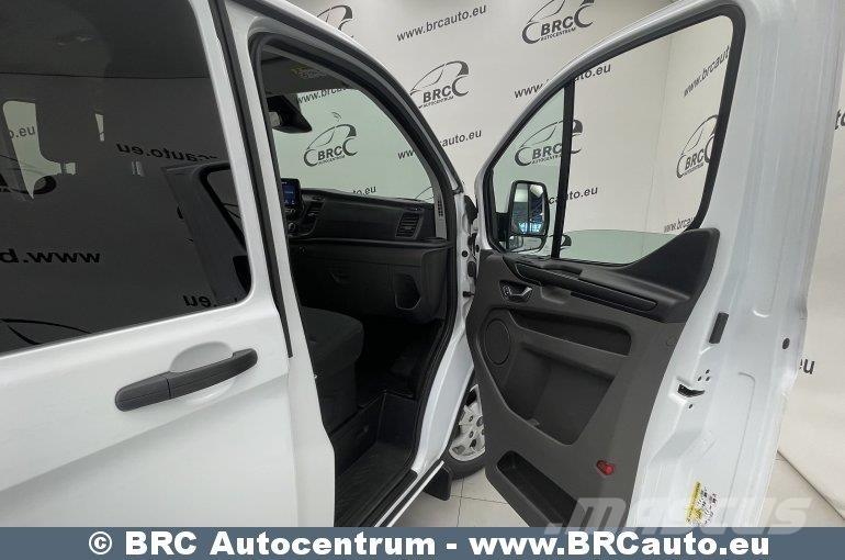 Ford Transit Custom حافلة صغيرة