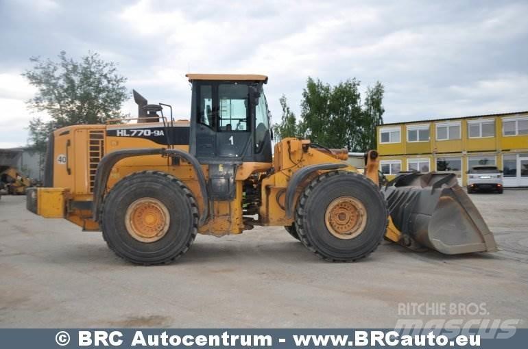 Hyundai HL770-9A لوادر بعجل