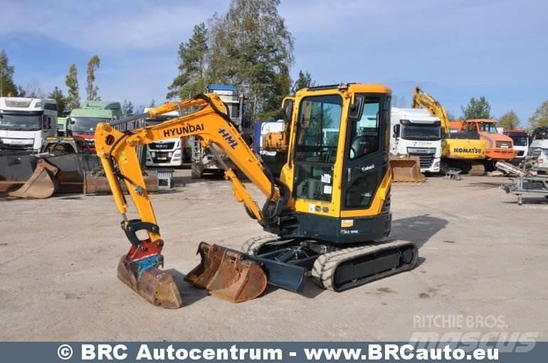 Hyundai R25Z-9AK حفارات صغيرة أقل من 7 طن (حفارات صغيرة)