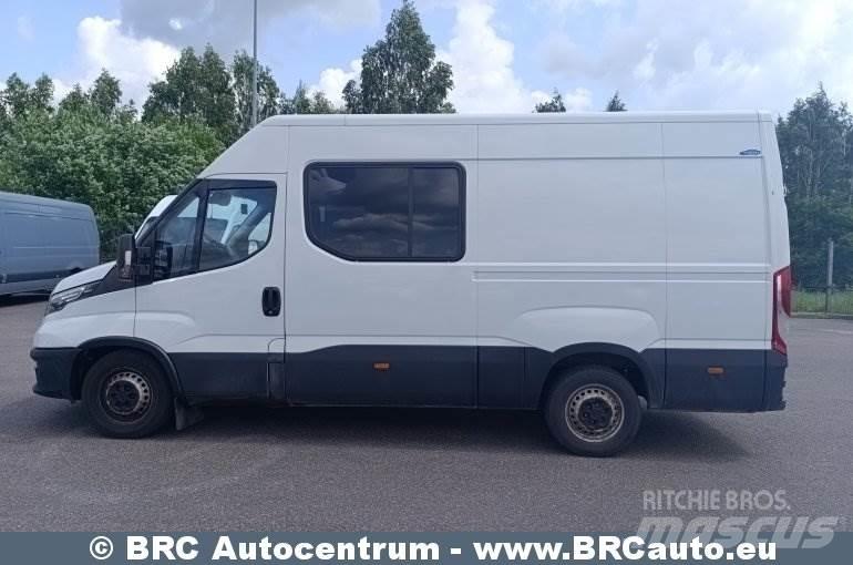 Iveco Daily حافلة صغيرة