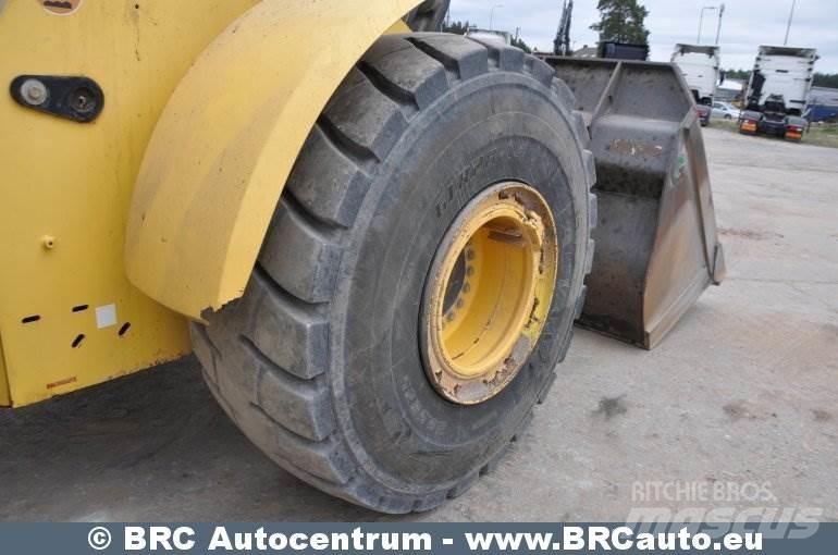 New Holland W270B لوادر بعجل