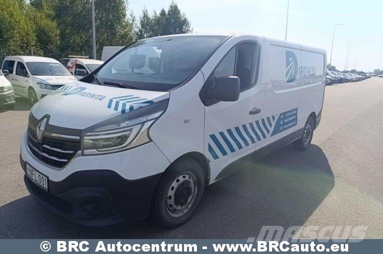 Renault Trafic هيكل صندوقي