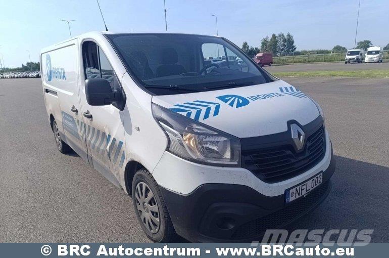 Renault Trafic هيكل صندوقي