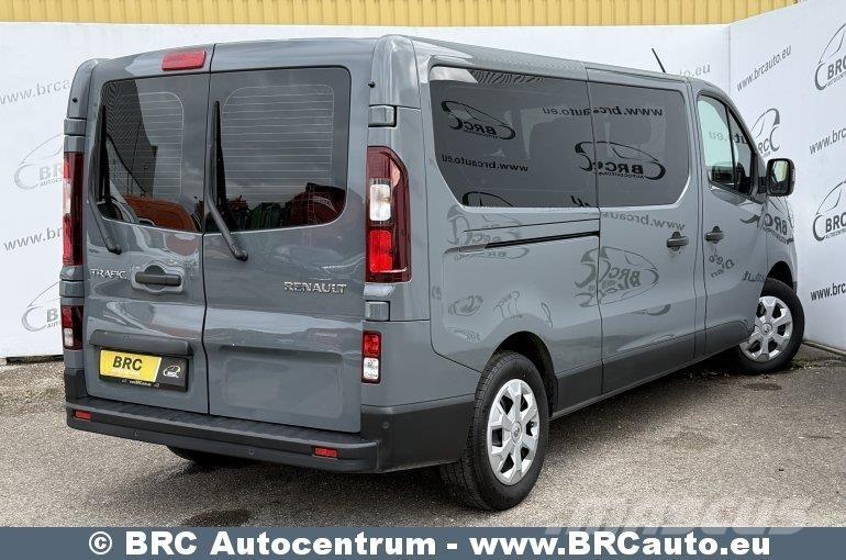 Renault Trafic حافلة صغيرة