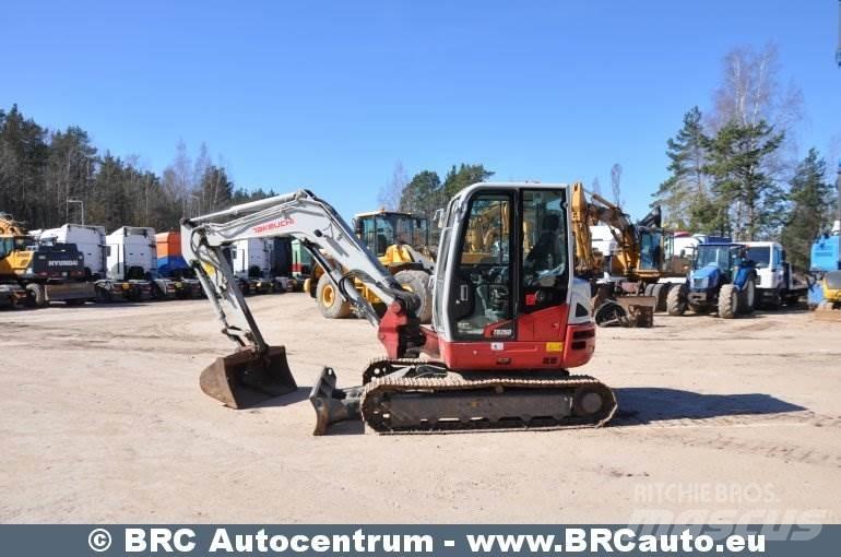 Takeuchi TB260 حفارات زحافة