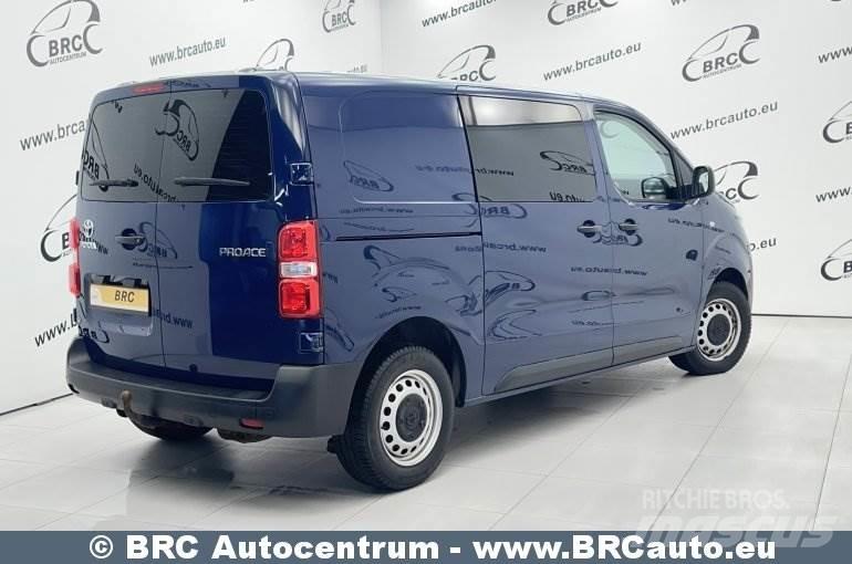 Toyota Proace هيكل صندوقي