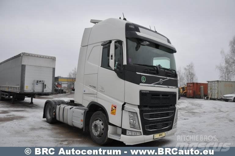 Volvo FH وحدات الجر