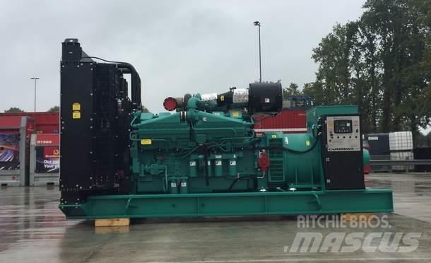 Cummins KTA38-G5 مولدات ديزل