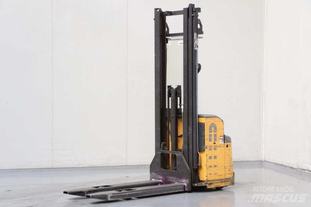 Atlet PS125TFV299 معدات التكديس الجوالة