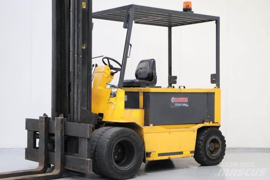 CTC Force 65 شاحنات ذات رافعات شوكية تعمل بالكهرباء