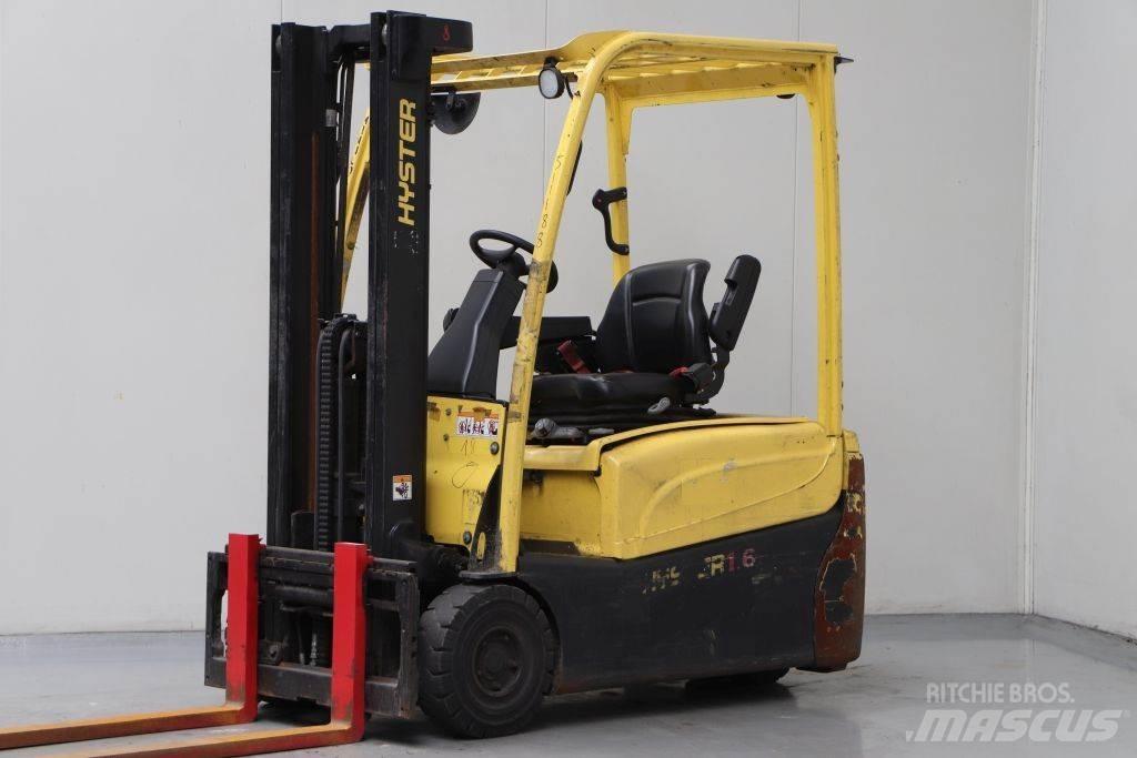 Hyster J1.6XNT شاحنات ذات رافعات شوكية تعمل بالكهرباء