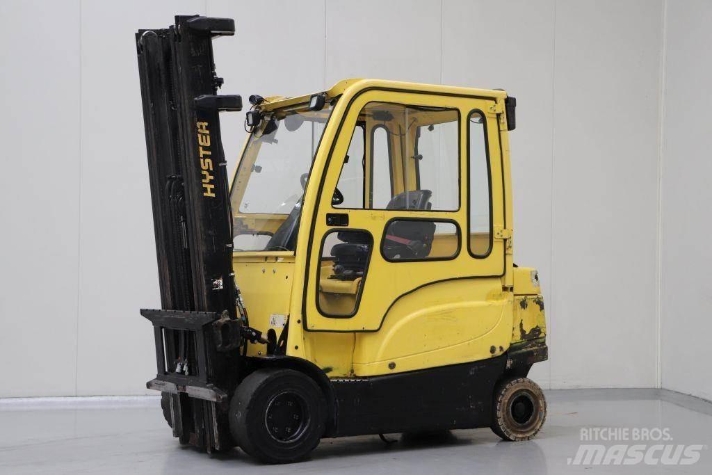 Hyster J3.5XN شاحنات ذات رافعات شوكية تعمل بالكهرباء