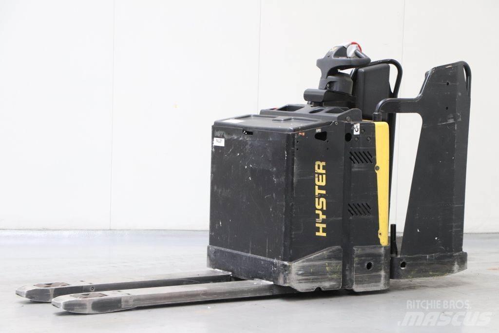 Hyster P2.0S معدات الرفع منخفض المستوى