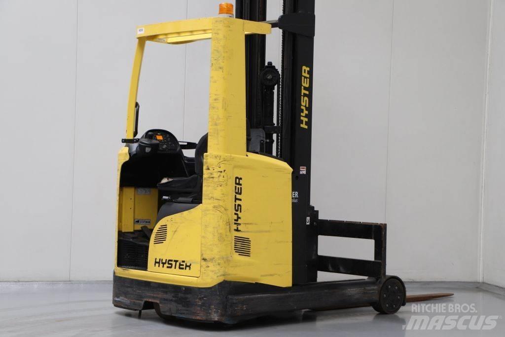 Hyster R2.5 شاحنة مناولة