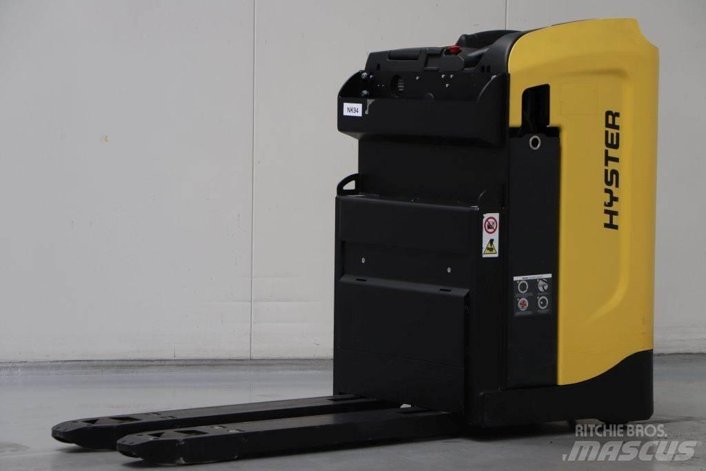Hyster RP2.0N شاحنات مناولة ذاتية الدفع
