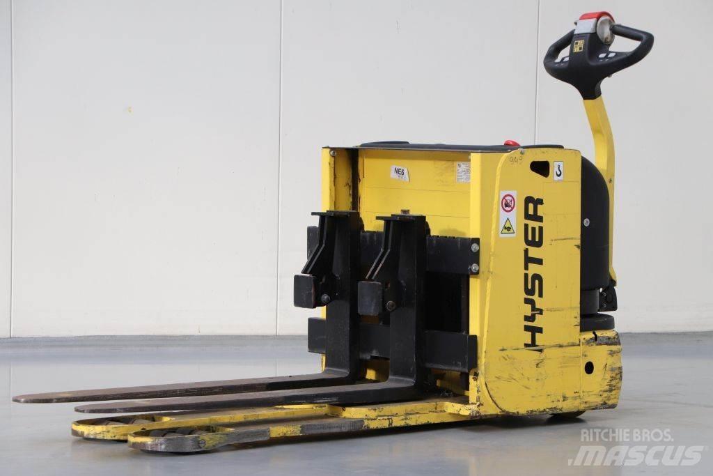 Hyster S2.4HBE معدات الرفع منخفض المستوى
