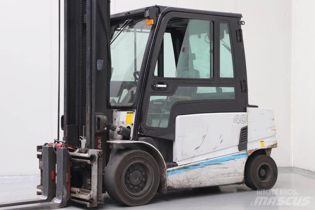 Hyundai 40B-9 شاحنات ذات رافعات شوكية تعمل بالكهرباء