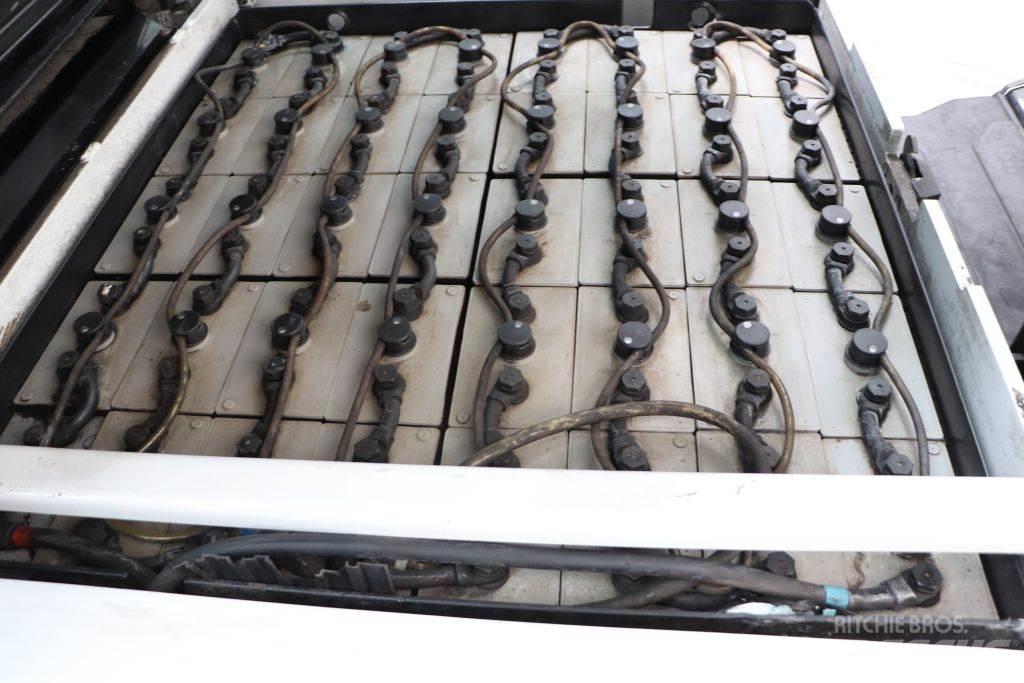 Hyundai 40B-9 شاحنات ذات رافعات شوكية تعمل بالكهرباء