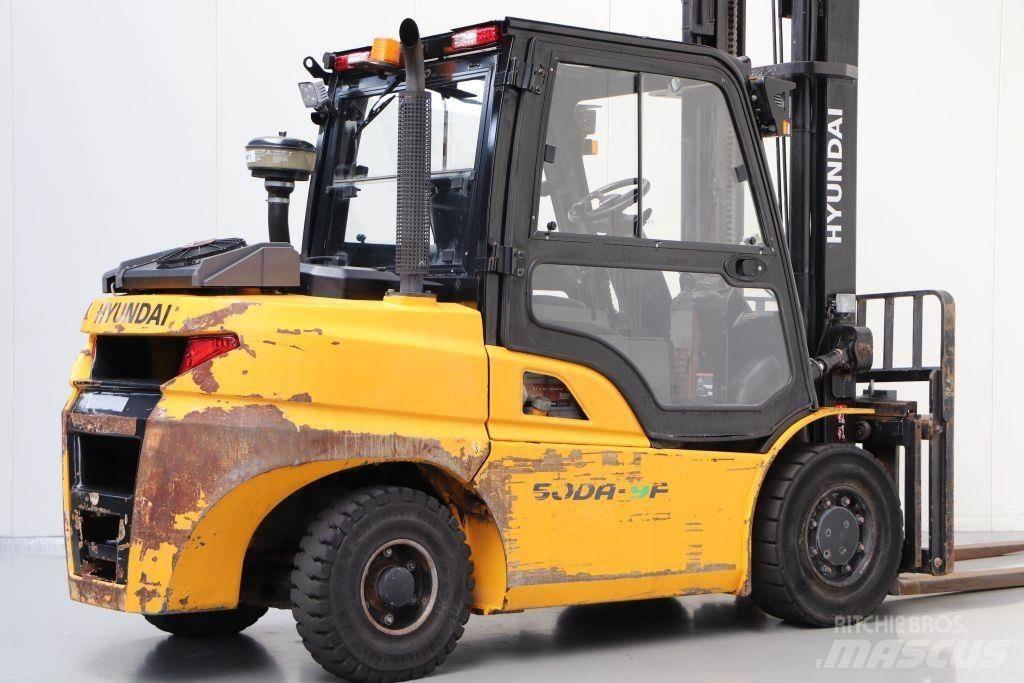 Hyundai 50DA-9F شاحنات الديزل