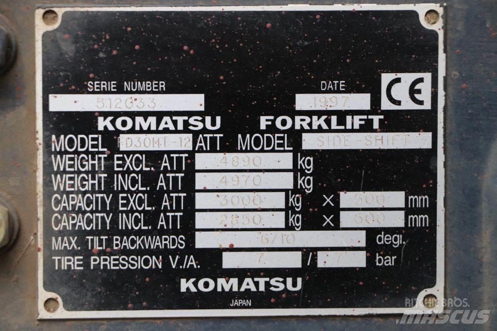 Komatsu FD30HT-12 شاحنات الديزل