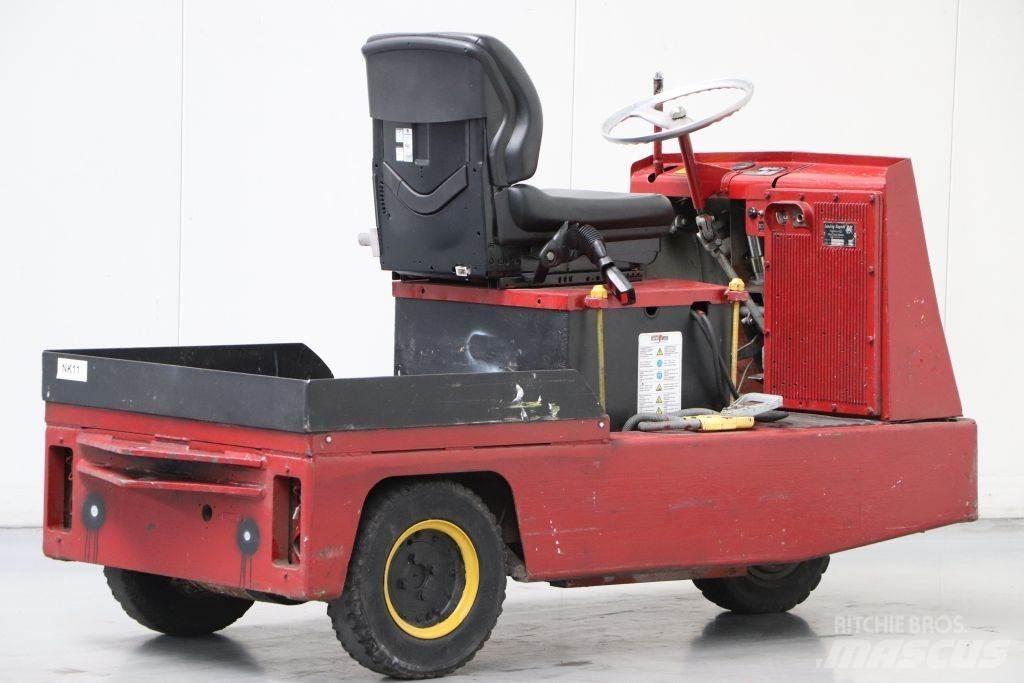 Lansing TOER 4.2 شاحنة قاطرة