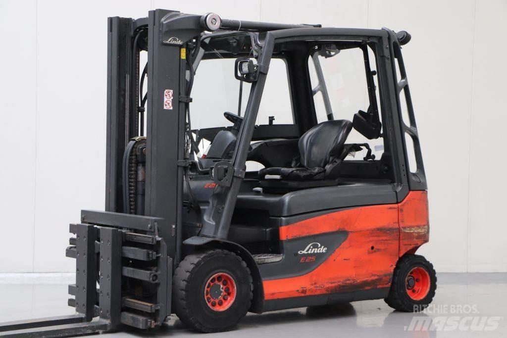 Linde E25L-01 شاحنات ذات رافعات شوكية تعمل بالكهرباء