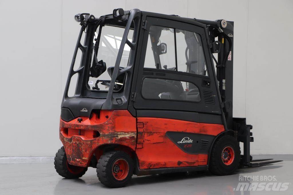 Linde E25L-01 شاحنات ذات رافعات شوكية تعمل بالكهرباء
