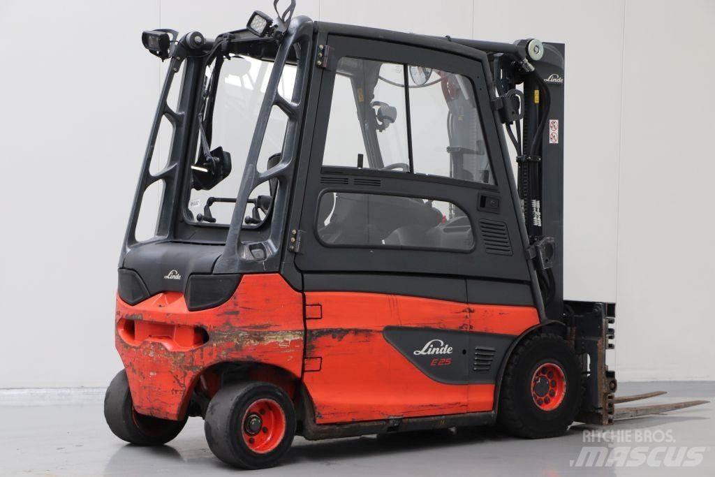 Linde E25L-01 شاحنات ذات رافعات شوكية تعمل بالكهرباء