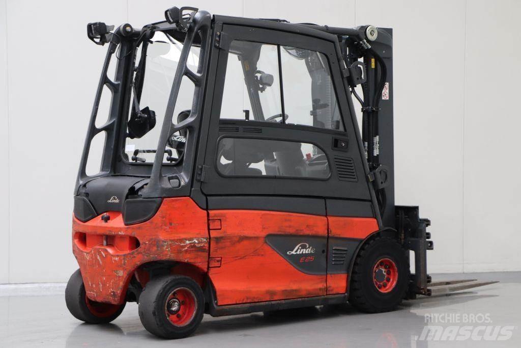 Linde E25L-01 شاحنات ذات رافعات شوكية تعمل بالكهرباء