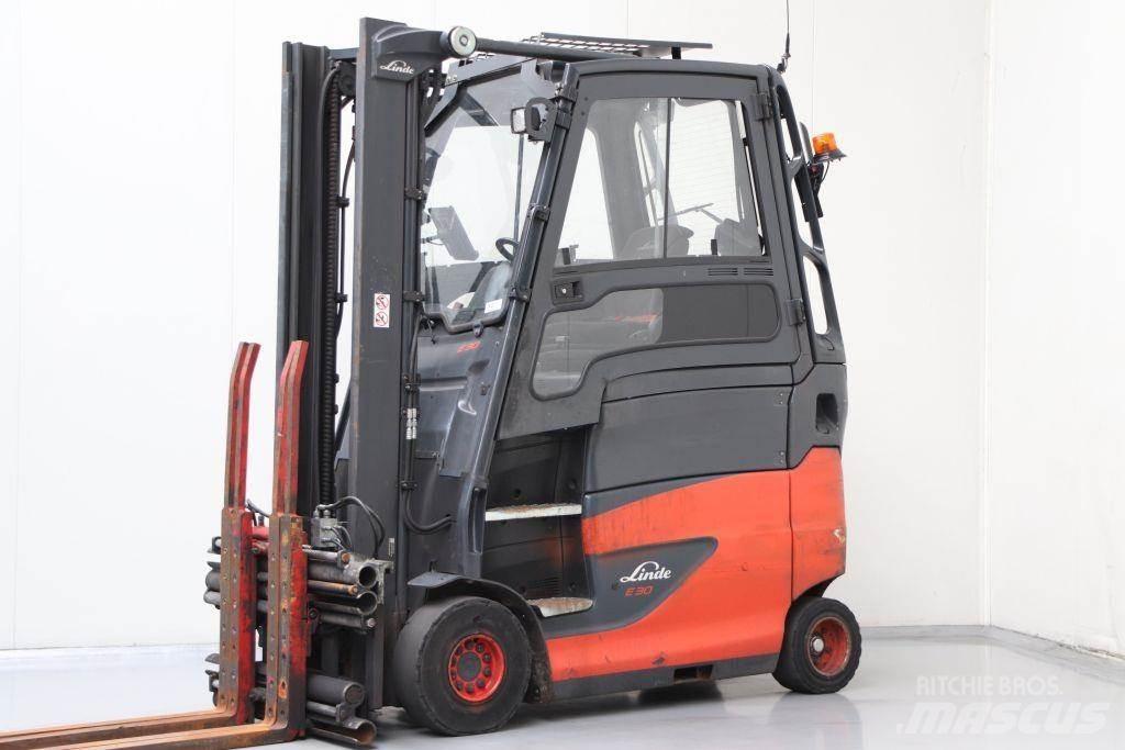 Linde E30HL-01/600 شاحنات ذات رافعات شوكية تعمل بالكهرباء