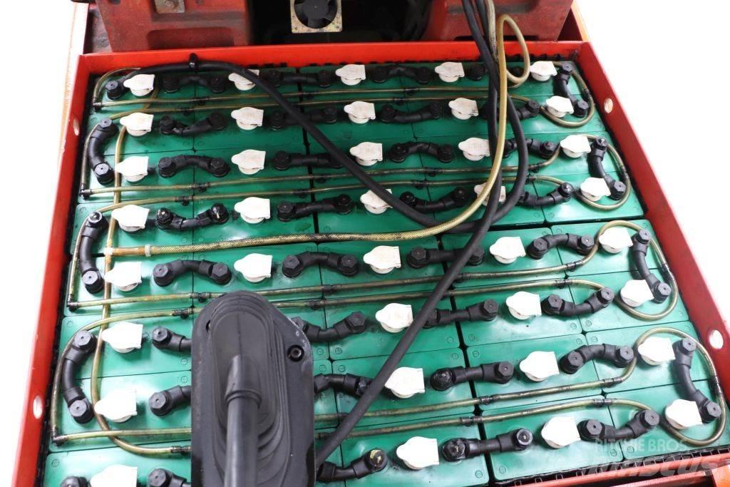 Linde E30S-03/600 شاحنات ذات رافعات شوكية تعمل بالكهرباء