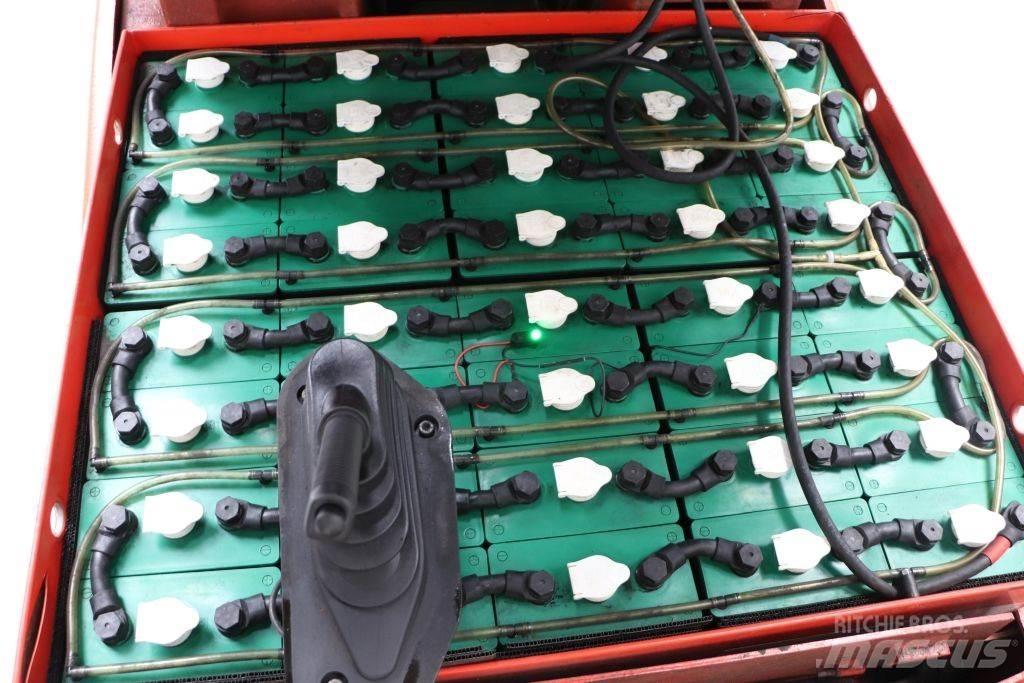 Linde E30S-03/600 شاحنات ذات رافعات شوكية تعمل بالكهرباء